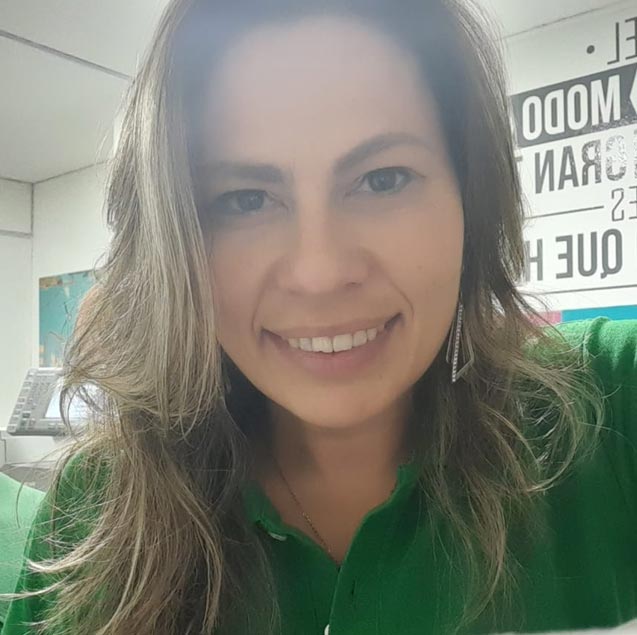 yadira-held